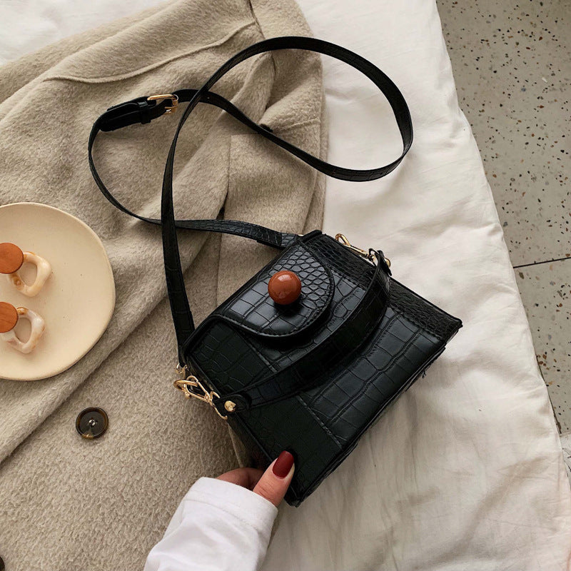 Hotluxebag Trendy Fashion Bucket Bag Large Capacity PU Leather Handbag